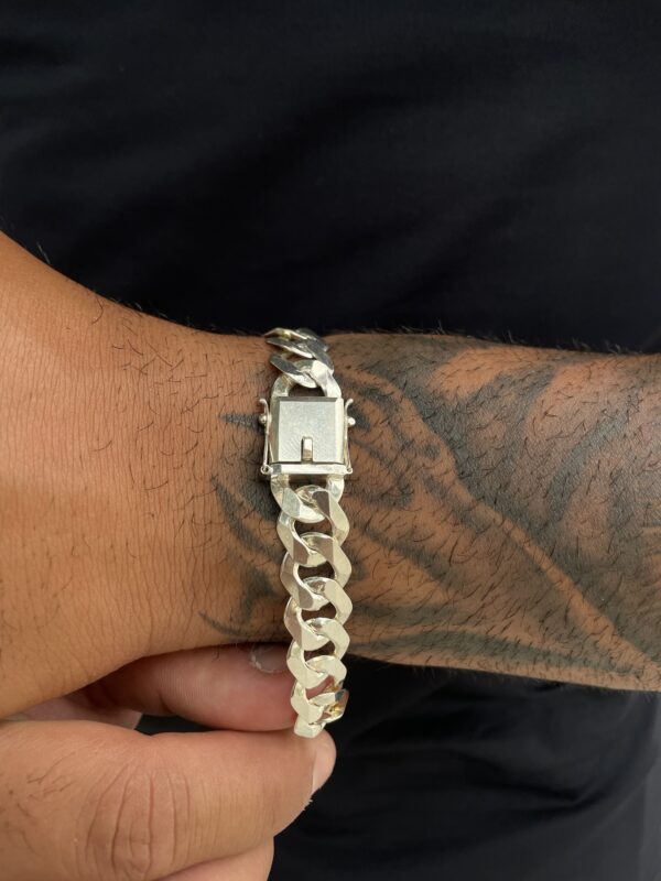 Pulseira grumet 1x1 escama 13mm fecho gaveta